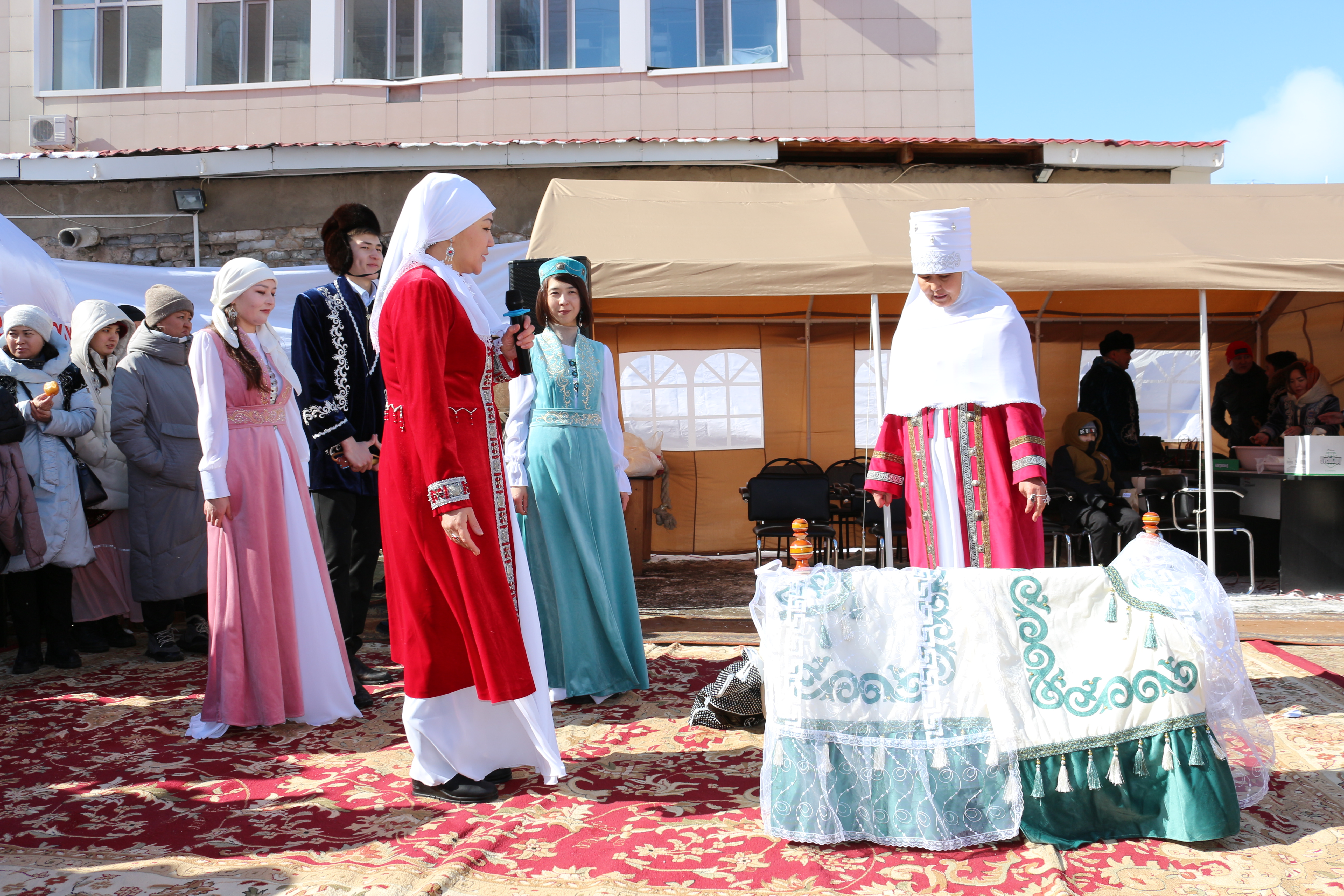 Праздник весеннего равноденствия отметили в Бюро национальной статистики
