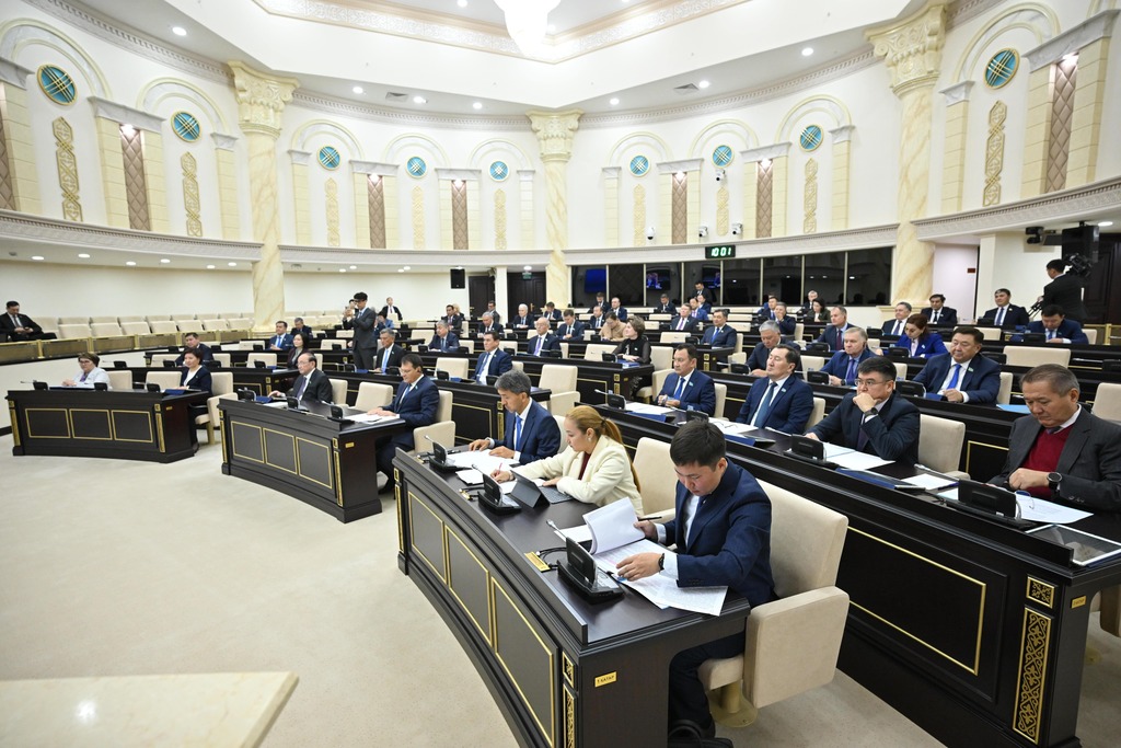 Сенатта инновациялық қызмет пен мемлекеттік статистикаға қатысты түзетулер қабылданды