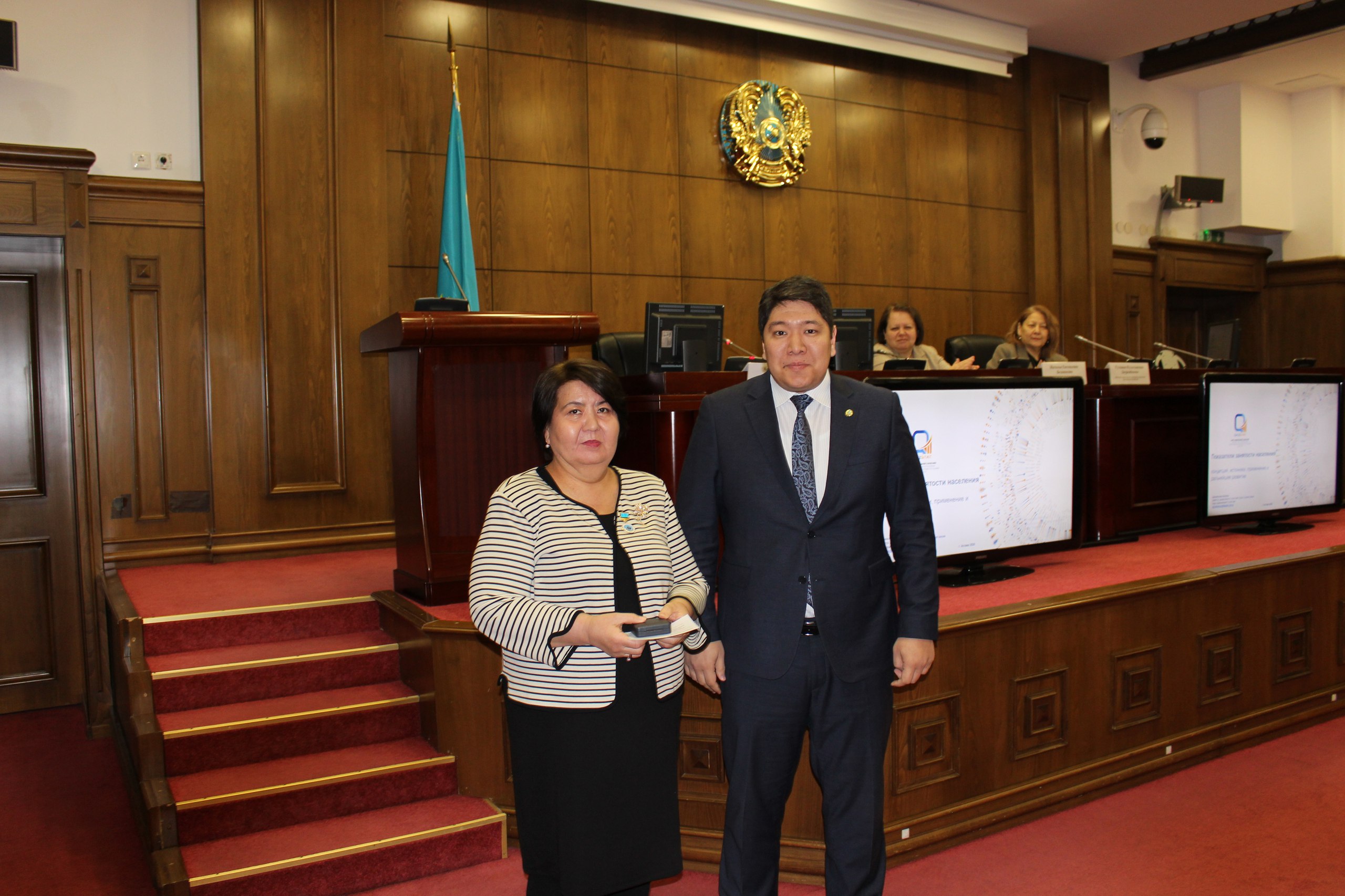 Докторанты АГУ при Президенте РК познакомились с возможностями официальной статистики