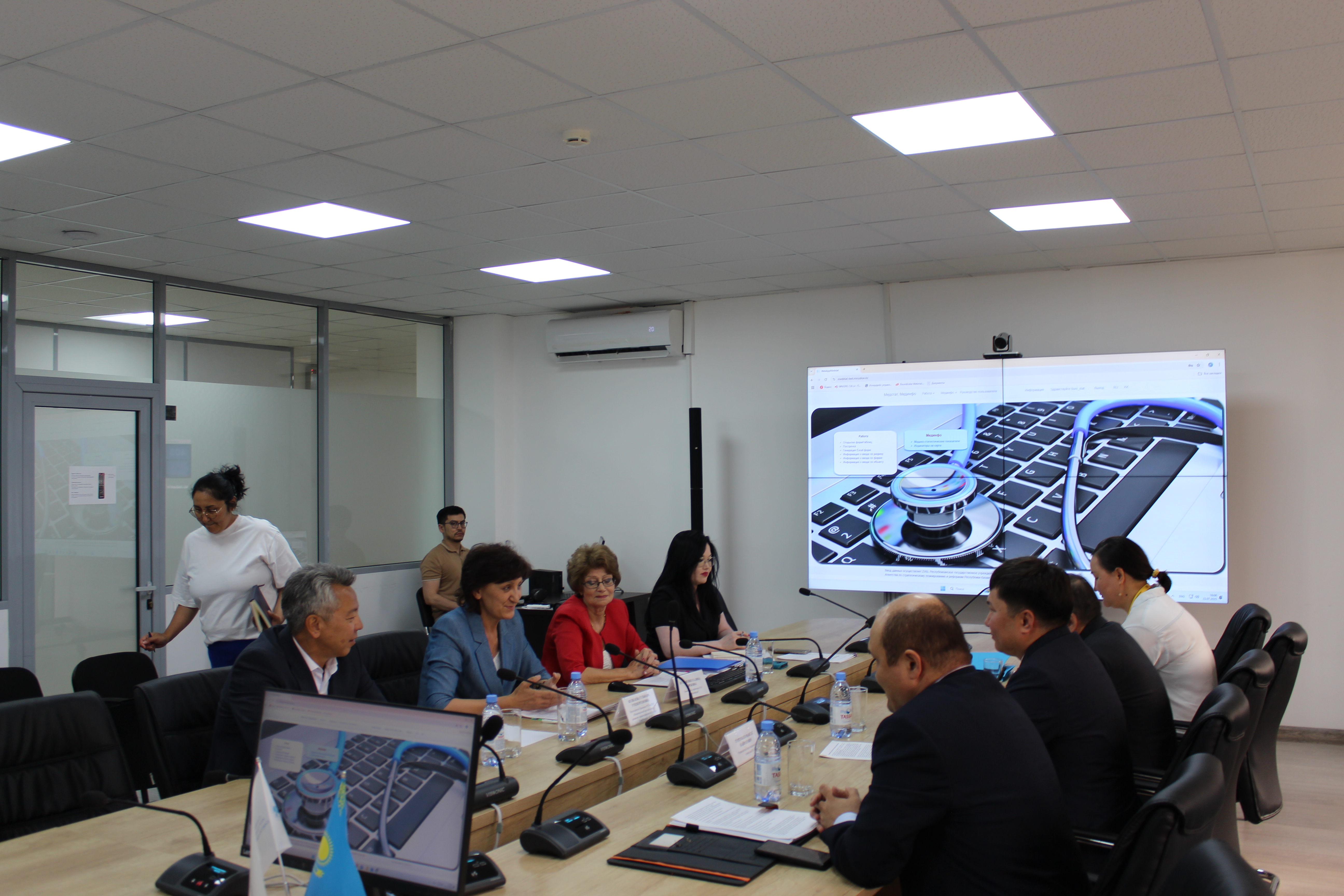 Бюро усиливает потенциал в сфере медицинской статистики