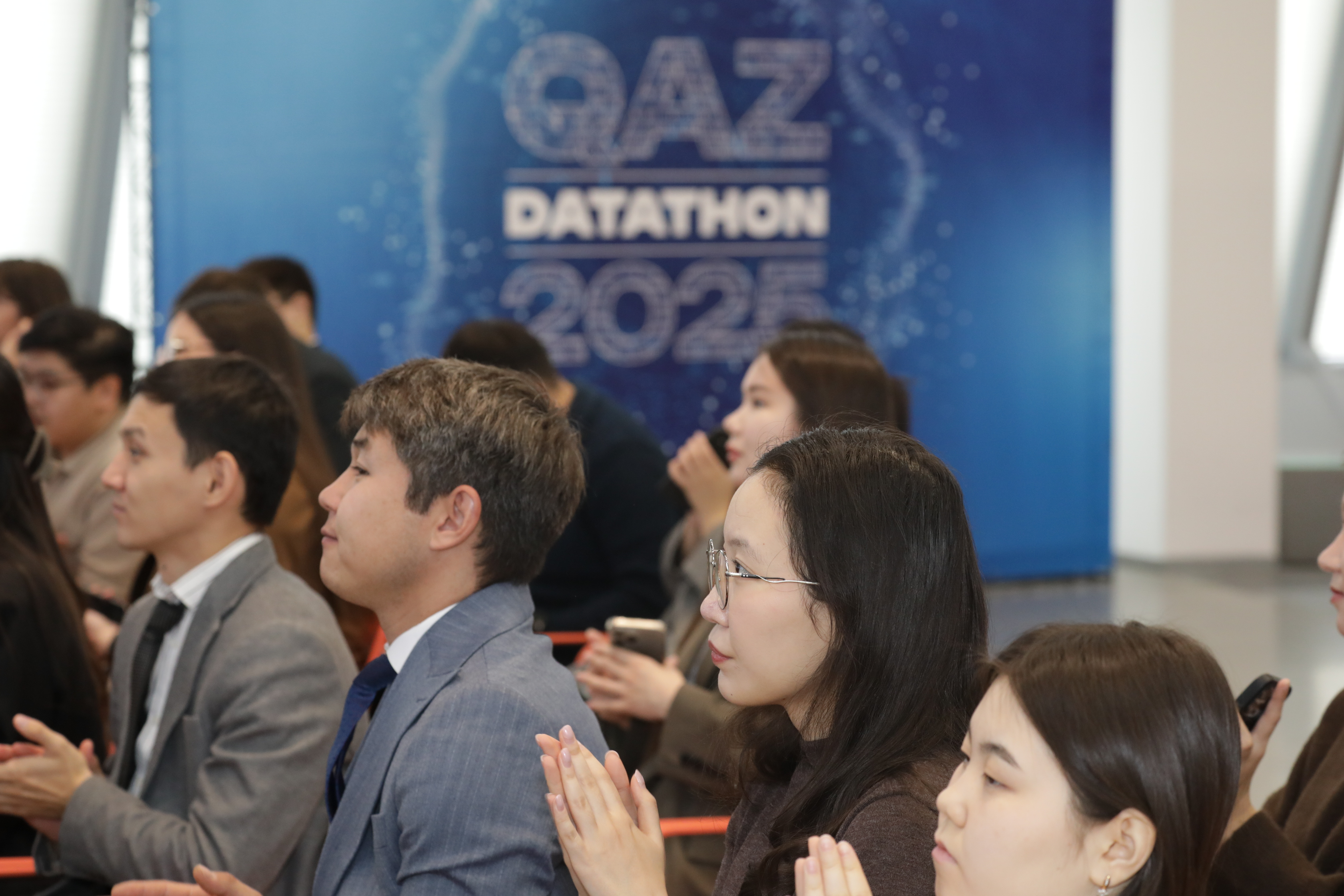 Қазақстандықтардың шығындарын талдаған жоба «Qazdatathon» байқауының жеңімпазы атанды