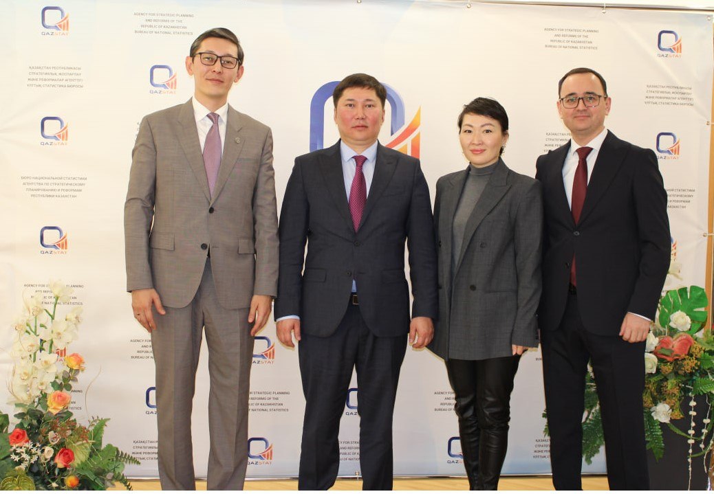 Бюро басшысы «Qaz.AI» қауымдастығының өкілдерімен кездесті